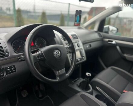 Фольксваген Туран, об'ємом двигуна 1.6 л та пробігом 266 тис. км за 8700 $, фото 22 на Automoto.ua