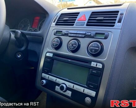 Фольксваген Туран, объемом двигателя 1.6 л и пробегом 189 тыс. км за 7600 $, фото 4 на Automoto.ua