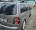 Фольксваген Туран, объемом двигателя 2 л и пробегом 334 тыс. км за 9000 $, фото 4 на Automoto.ua
