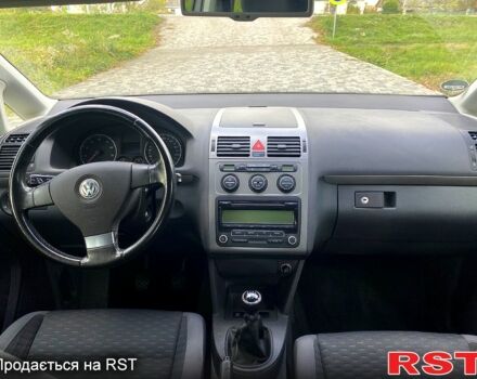Фольксваген Туран, об'ємом двигуна 1.6 л та пробігом 191 тис. км за 7500 $, фото 6 на Automoto.ua