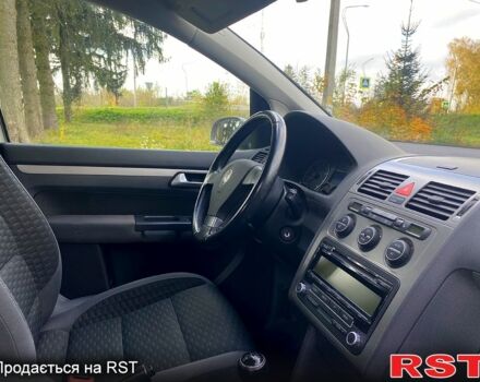 Фольксваген Туран, об'ємом двигуна 1.6 л та пробігом 191 тис. км за 7500 $, фото 7 на Automoto.ua
