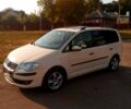 Фольксваген Туран, объемом двигателя 1.4 л и пробегом 295 тыс. км за 8500 $, фото 1 на Automoto.ua