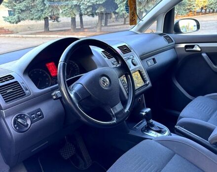 Фольксваген Туран, объемом двигателя 1.4 л и пробегом 164 тыс. км за 7400 $, фото 6 на Automoto.ua