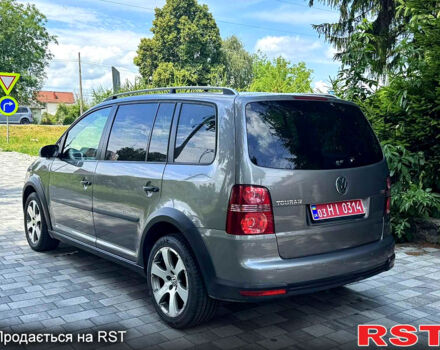 Фольксваген Туран, объемом двигателя 1.4 л и пробегом 214 тыс. км за 8600 $, фото 4 на Automoto.ua