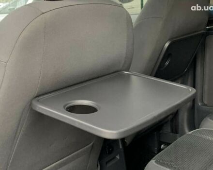 Фольксваген Туран, объемом двигателя 2 л и пробегом 283 тыс. км за 12555 $, фото 27 на Automoto.ua