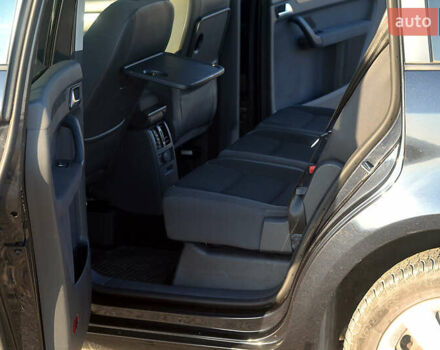 Фольксваген Туран, объемом двигателя 1.2 л и пробегом 165 тыс. км за 7900 $, фото 21 на Automoto.ua