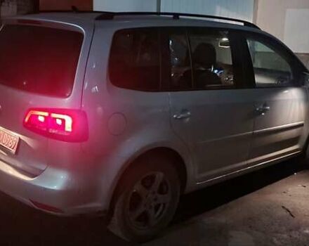 Фольксваген Туран, объемом двигателя 1.6 л и пробегом 288 тыс. км за 9999 $, фото 4 на Automoto.ua