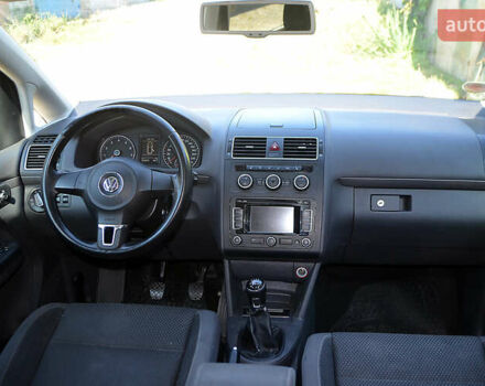 Фольксваген Туран, объемом двигателя 1.2 л и пробегом 165 тыс. км за 7900 $, фото 3 на Automoto.ua