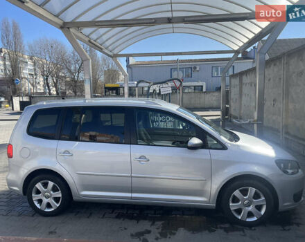 Фольксваген Туран, объемом двигателя 1.6 л и пробегом 218 тыс. км за 10550 $, фото 5 на Automoto.ua