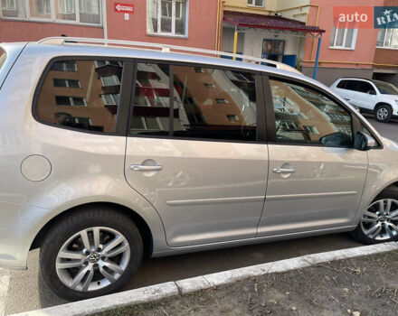Фольксваген Туран, объемом двигателя 1.6 л и пробегом 218 тыс. км за 10550 $, фото 15 на Automoto.ua