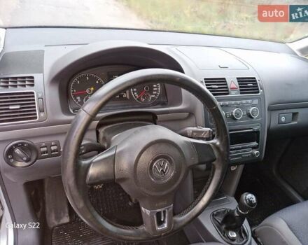 Фольксваген Туран, объемом двигателя 1.6 л и пробегом 220 тыс. км за 6950 $, фото 3 на Automoto.ua