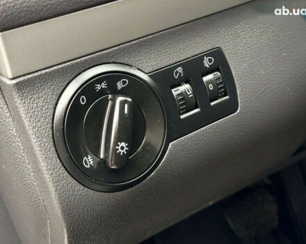 Фольксваген Туран, объемом двигателя 1.4 л и пробегом 223 тыс. км за 10500 $, фото 23 на Automoto.ua