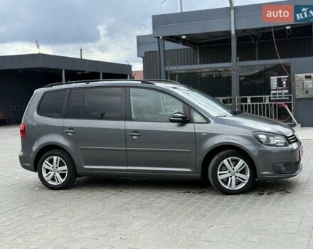 Фольксваген Туран 2013 в Вознесенске на Automoto.ua Фольксваген Туран, объемом двигателя 2 л и пробегом 179 тыс. км за 14500 $, фото 6 на Automoto.ua