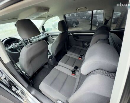 Фольксваген Туран, объемом двигателя 1.4 л и пробегом 223 тыс. км за 10500 $, фото 24 на Automoto.ua
