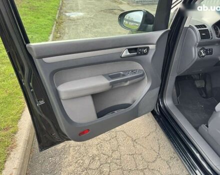 Фольксваген Туран, объемом двигателя 1.6 л и пробегом 214 тыс. км за 11750 $, фото 13 на Automoto.ua