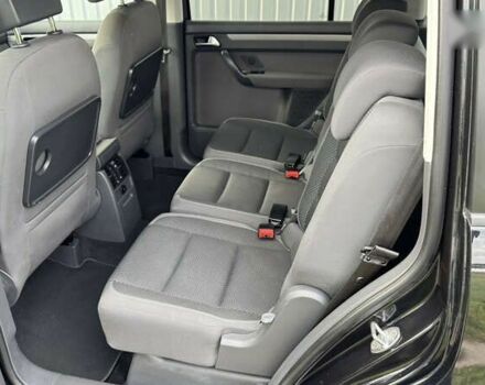 Фольксваген Туран, объемом двигателя 1.6 л и пробегом 214 тыс. км за 11750 $, фото 12 на Automoto.ua