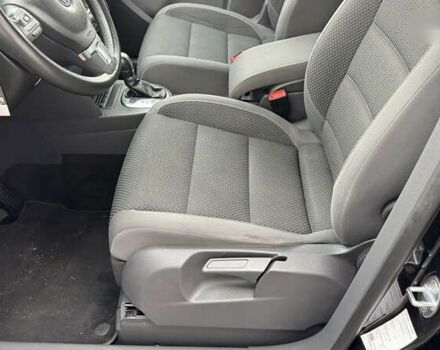 Фольксваген Туран, объемом двигателя 1.6 л и пробегом 214 тыс. км за 11750 $, фото 15 на Automoto.ua