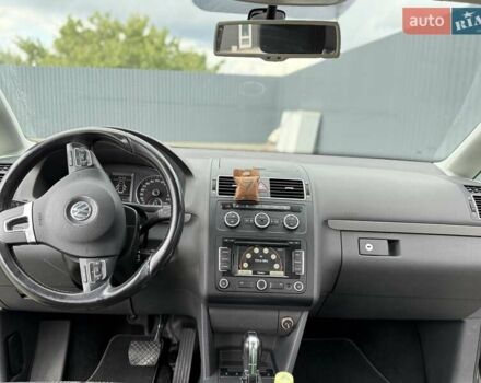 Фольксваген Туран 2013 в Вознесенске на Automoto.ua Фольксваген Туран, объемом двигателя 2 л и пробегом 179 тыс. км за 14500 $, фото 28 на Automoto.ua