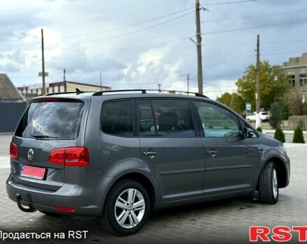 Фольксваген Туран 2013 в Вознесенске на Automoto.ua Фольксваген Туран, объемом двигателя 2 л и пробегом 179 тыс. км за 14500 $, фото 4 на Automoto.ua