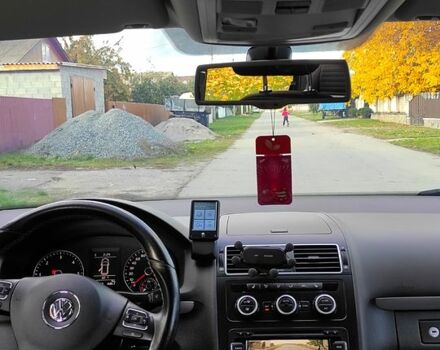 Фольксваген Туран, об'ємом двигуна 2 л та пробігом 349 тис. км за 13000 $, фото 1 на Automoto.ua