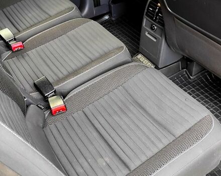 Фольксваген Туран, об'ємом двигуна 2 л та пробігом 349 тис. км за 13000 $, фото 5 на Automoto.ua