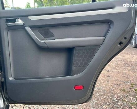 Фольксваген Туран, объемом двигателя 1.6 л и пробегом 267 тыс. км за 11200 $, фото 25 на Automoto.ua