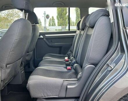 Фольксваген Туран, объемом двигателя 1.6 л и пробегом 267 тыс. км за 11200 $, фото 24 на Automoto.ua