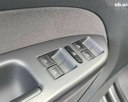 Фольксваген Туран, объемом двигателя 1.6 л и пробегом 267 тыс. км за 11200 $, фото 11 на Automoto.ua