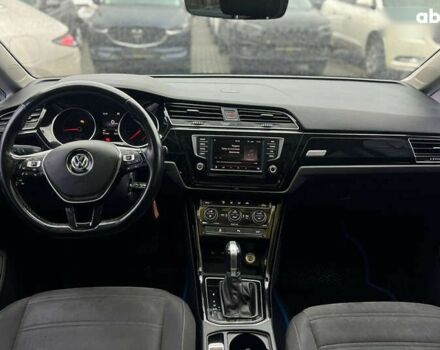 Фольксваген Туран, объемом двигателя 1.6 л и пробегом 317 тыс. км за 15000 $, фото 9 на Automoto.ua