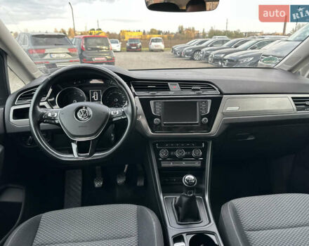 Фольксваген Туран, об'ємом двигуна 1.6 л та пробігом 265 тис. км за 14999 $, фото 9 на Automoto.ua