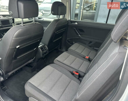 Фольксваген Туран, об'ємом двигуна 1.6 л та пробігом 265 тис. км за 14999 $, фото 12 на Automoto.ua