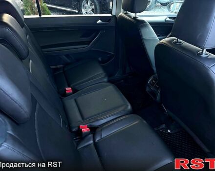 Фольксваген Туран, объемом двигателя 2 л и пробегом 217 тыс. км за 14300 $, фото 4 на Automoto.ua