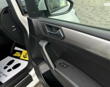 Фольксваген Туран, объемом двигателя 2 л и пробегом 249 тыс. км за 14900 $, фото 9 на Automoto.ua