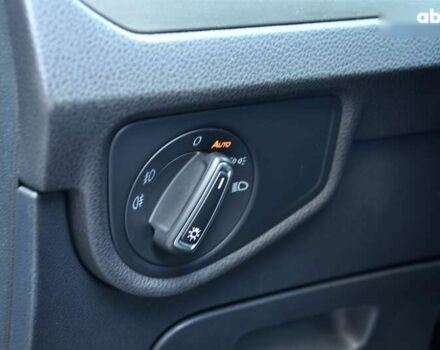 Фольксваген Туран, объемом двигателя 2 л и пробегом 201 тыс. км за 17900 $, фото 28 на Automoto.ua