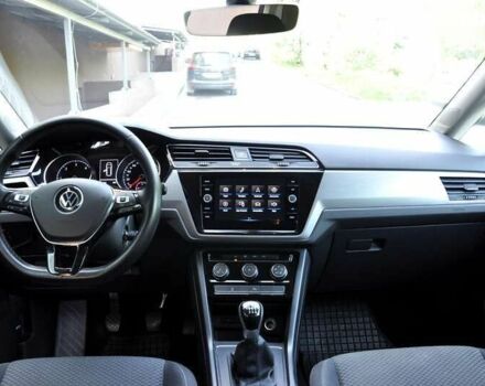 Фольксваген Туран, объемом двигателя 2 л и пробегом 201 тыс. км за 17900 $, фото 26 на Automoto.ua