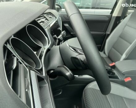 Фольксваген Туран, объемом двигателя 2 л и пробегом 3 тыс. км за 41516 $, фото 29 на Automoto.ua