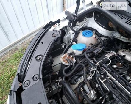 Фольксваген Туран, объемом двигателя 1.6 л и пробегом 300 тыс. км за 7950 $, фото 23 на Automoto.ua