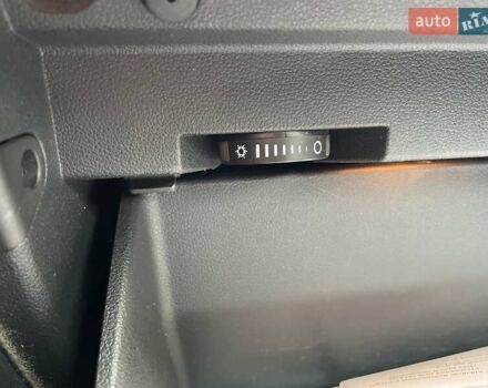 Фольксваген Туран, об'ємом двигуна 1.6 л та пробігом 239 тис. км за 13399 $, фото 19 на Automoto.ua