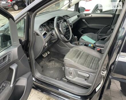 Фольксваген Туран, об'ємом двигуна 1.6 л та пробігом 239 тис. км за 13399 $, фото 9 на Automoto.ua