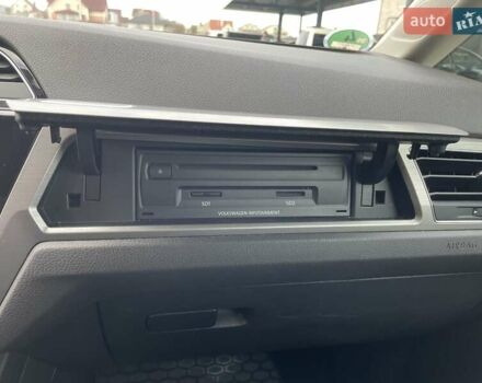 Фольксваген Туран, об'ємом двигуна 1.6 л та пробігом 239 тис. км за 13399 $, фото 18 на Automoto.ua