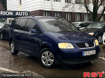 Фольксваген Туран, объемом двигателя 1.9 л и пробегом 228 тыс. км за 3600 $, фото 1 на Automoto.ua
