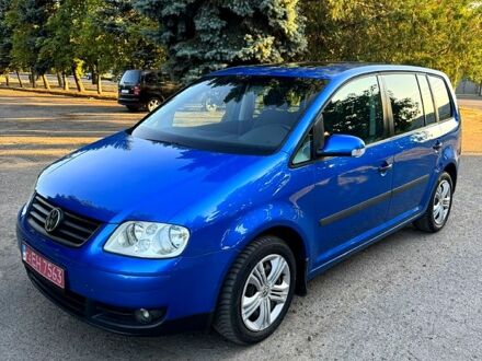 Фольксваген Туран, об'ємом двигуна 1.6 л та пробігом 204 тис. км за 5900 $, фото 1 на Automoto.ua