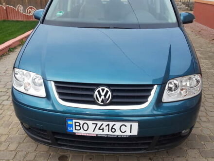 Фольксваген Туран, объемом двигателя 1.6 л и пробегом 196 тыс. км за 5500 $, фото 1 на Automoto.ua