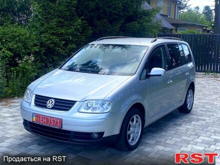 Фольксваген Туран 2005 у Вознесенске на Automoto.ua Фольксваген Туран, об'ємом двигуна 1.6 л та пробігом 171 тис. км за 6700 $, фото 1 на Automoto.ua