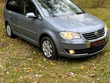 Фольксваген Туран, объемом двигателя 1.4 л и пробегом 187 тыс. км за 8250 $, фото 1 на Automoto.ua