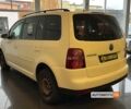 Жовтий Фольксваген Туран, об'ємом двигуна 1.4 л та пробігом 252 тис. км за 6600 $, фото 4 на Automoto.ua