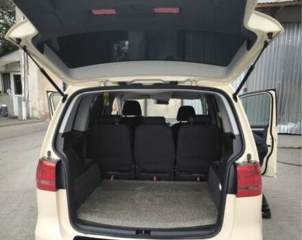 Жовтий Фольксваген Туран, об'ємом двигуна 1.6 л та пробігом 380 тис. км за 8000 $, фото 6 на Automoto.ua