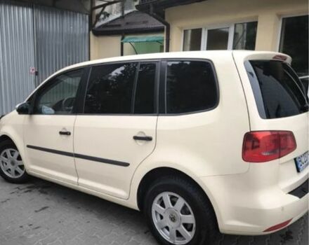 Жовтий Фольксваген Туран, об'ємом двигуна 1.6 л та пробігом 380 тис. км за 8000 $, фото 2 на Automoto.ua