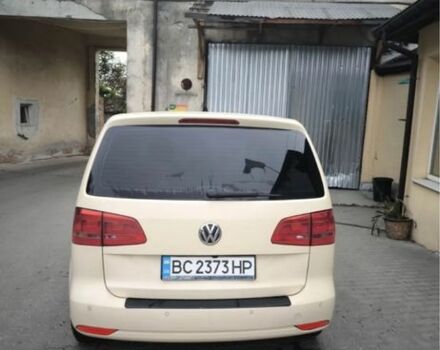 Жовтий Фольксваген Туран, об'ємом двигуна 1.6 л та пробігом 380 тис. км за 8000 $, фото 3 на Automoto.ua