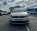 Желтый Фольксваген Туран, объемом двигателя 1.97 л и пробегом 360 тыс. км за 5800 $, фото 1 на Automoto.ua